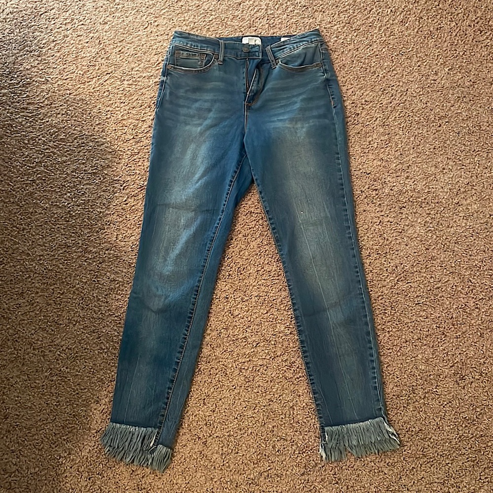 Sofia Vergara Rosa Curvy Ankle Jeans